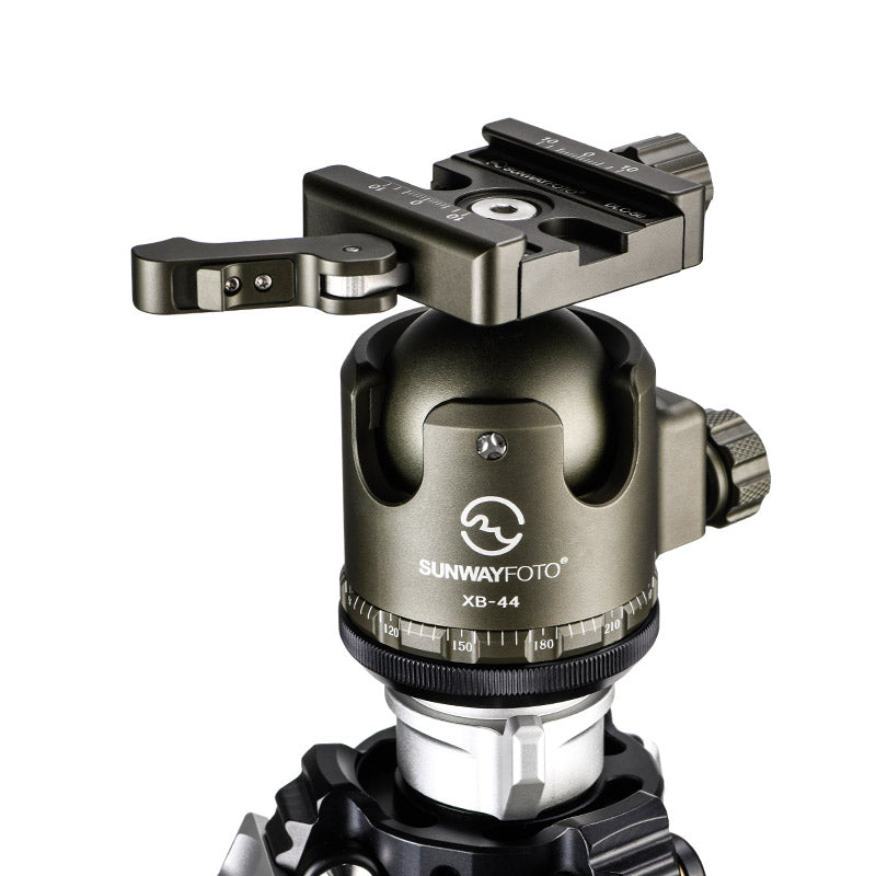 XB-44DLG Low Center of Gravity – High Locking Strength Ballhead