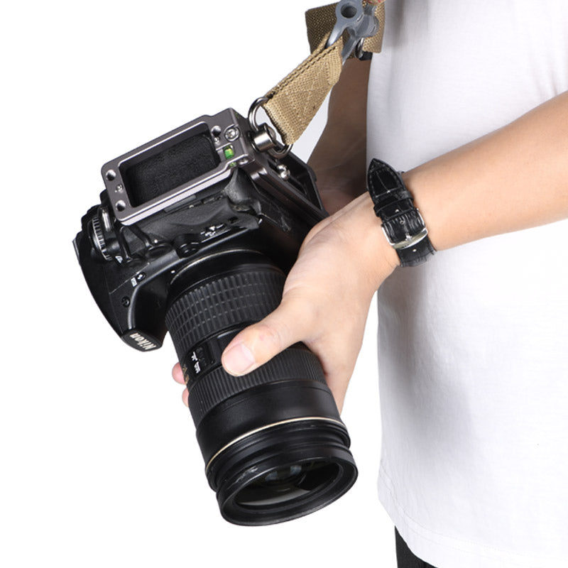 DPL-07 Arca Swiss L-bracket for DSLR Camera with QD Sling Swivel Socket, Universal L Plate