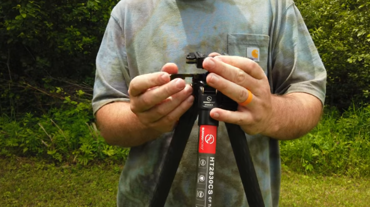 Youtube review of the shooting tripod HT2830CS by Andrew Shaw