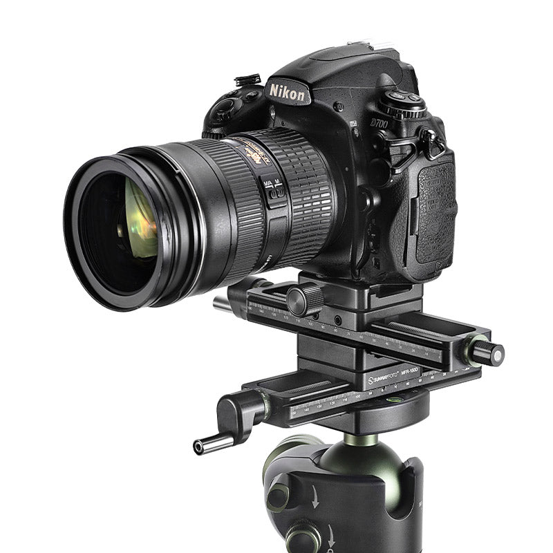 MFR-150D Macro Focusing Rail with screw-knob clamp